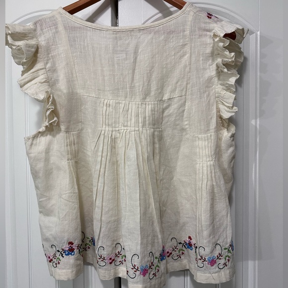 Jennifer and Grace Cream Floral Embroidered Blouse - Picture 2 of 5